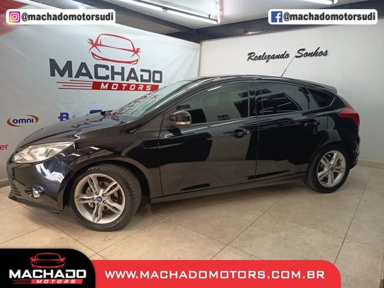 FORD FOCUS 2.0 SE PLUS 16V FLEX 4P POWERSHIFT FORD FOCUS 2.0 SE PLUS 16V FLEX 4P POWERSHIFT